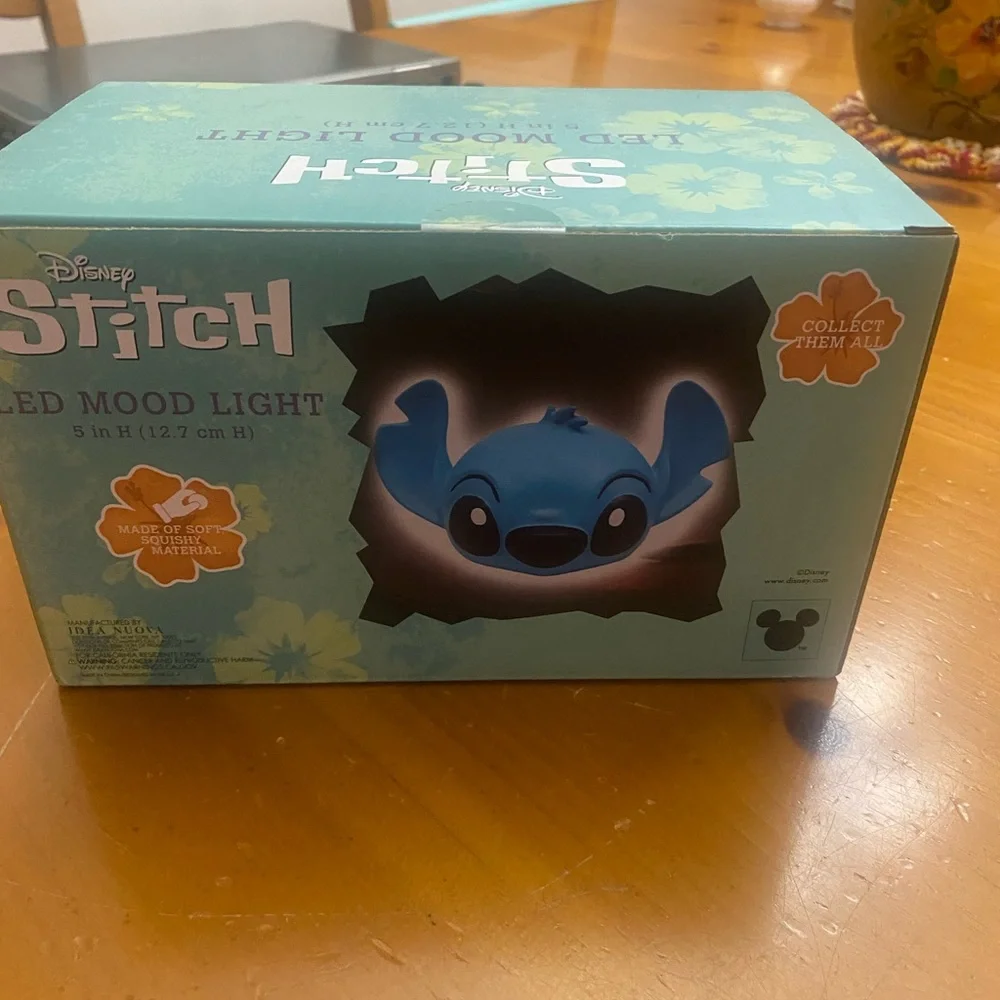 Disney Stitch LED Mood Light - Vibrant Blue - Picture 8 of 12